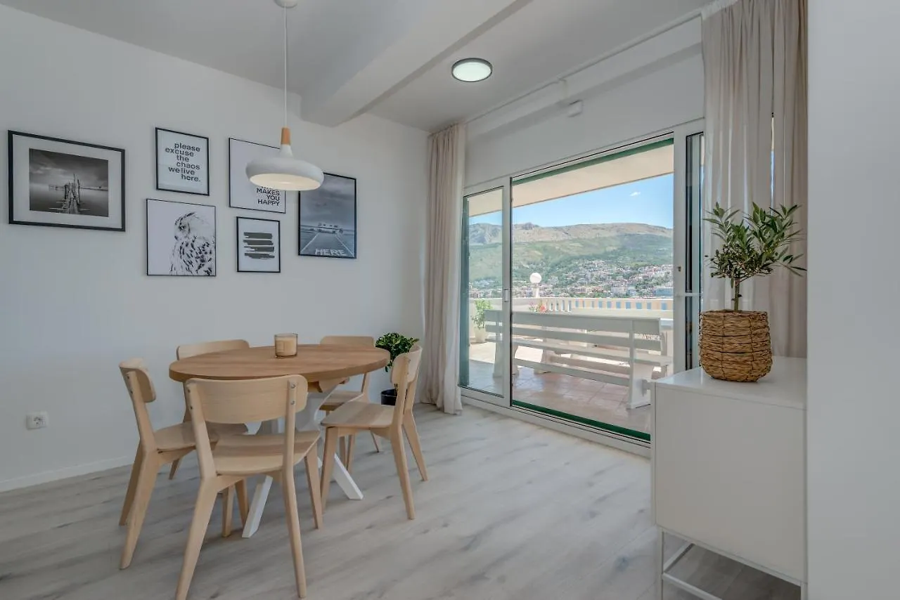 Beachfront Apartments Split