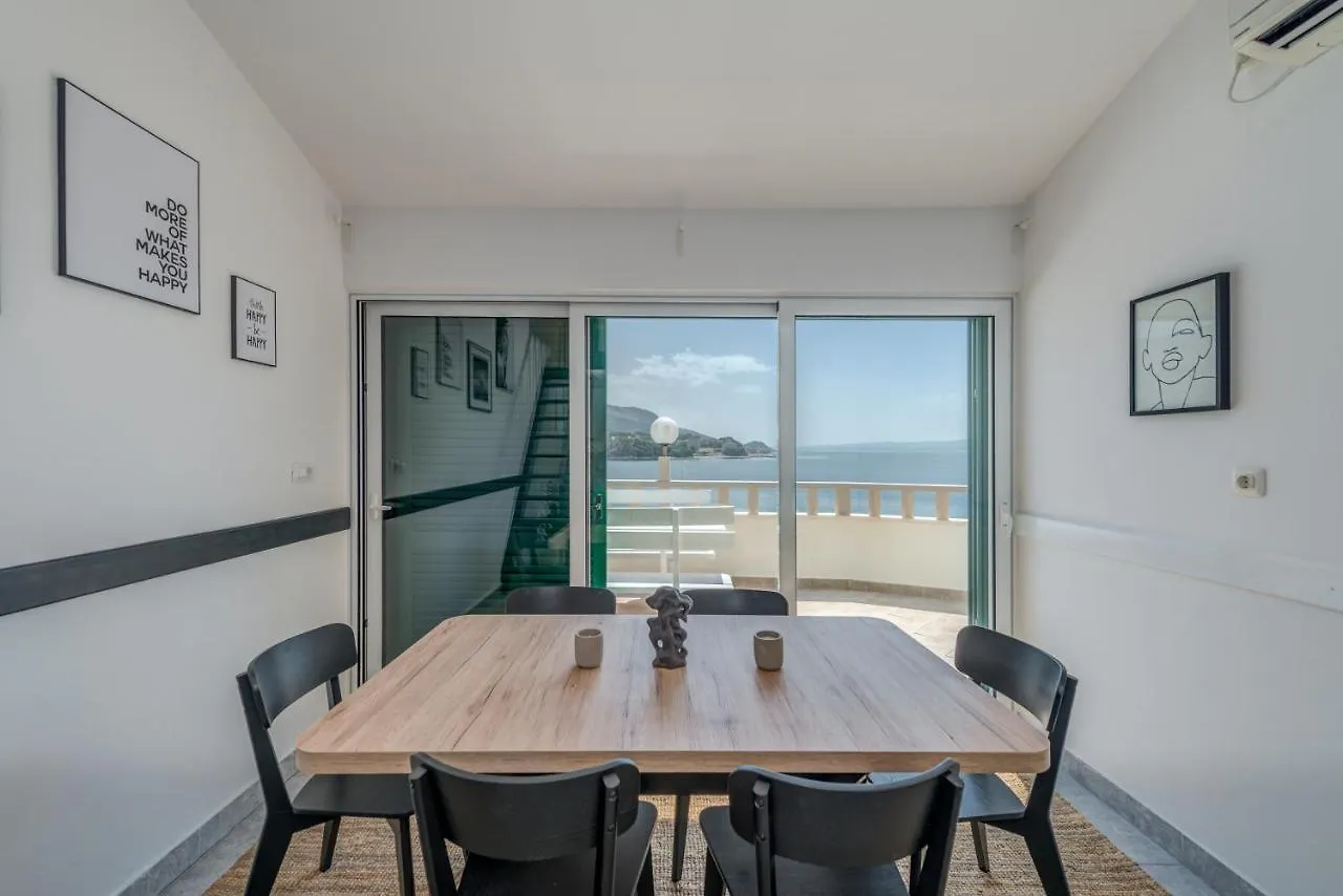 Beachfront Apartments Split