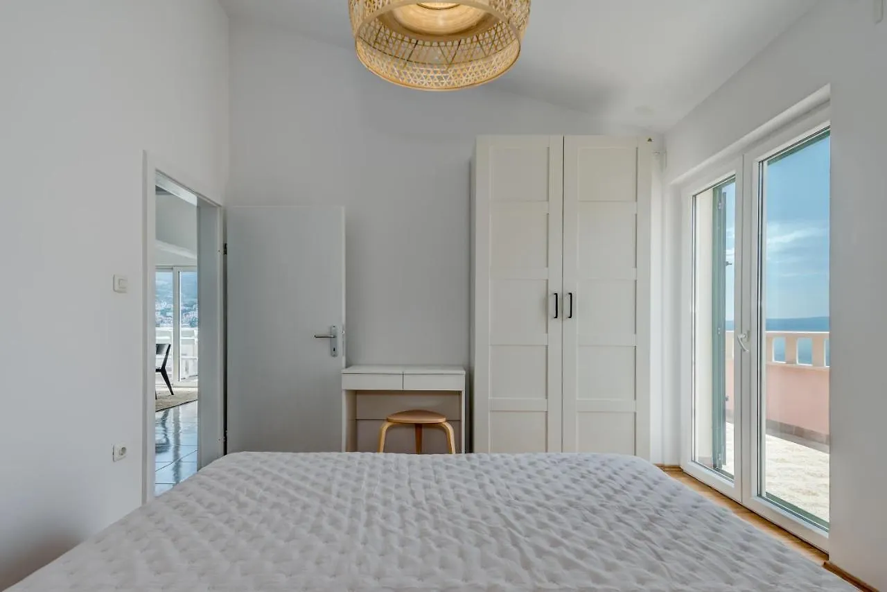 Beachfront Apartments Split